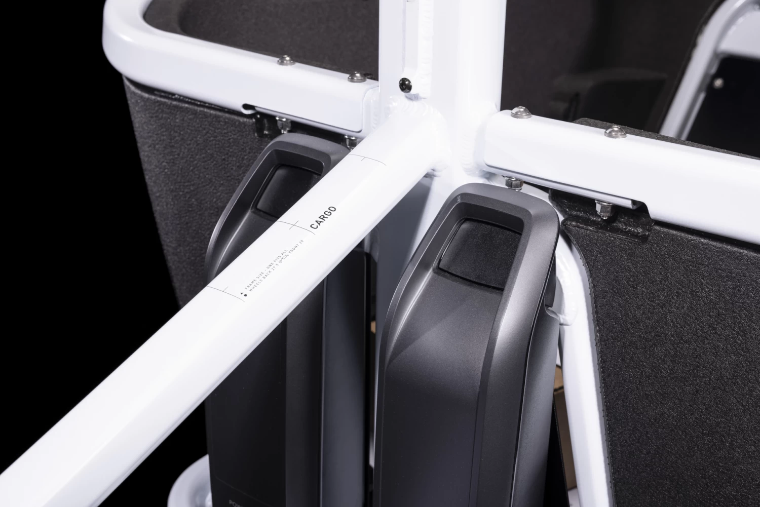 CUBE CARGO DUAL HYBRID 1000 - Electric Cargo Bike - 2023 - Flashwhite / Black 6 CUBE CARGO DUAL HYBRID 1000 - Electric Cargo Bike - 2023 - Flashwhite / Black - Image 5