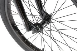 Radio REVO PRO 20" - BMX - 2022 - Black 22 Radio REVO PRO 20" - BMX - 2022 - Black -E-Bike World Shop b24 8822 revopro20 b 6 1104127