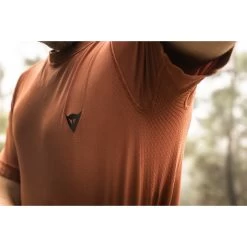 Dainese HGL Baciu MTB Shortsleeve Jersey - Anthracite -E-Bike World Shop dainese hgl baciu mtb shortsleeve jersey copper 2 1338699