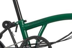 Brompton Electric C Line Explore - 6-Speed - Mid Bar - Standard Seatpost - 16" Electric Folding Bike - 2023 - Racing Green -E-Bike World Shop electric c line explore 6 speed mid bar standart seatpost racing green 6 1452918