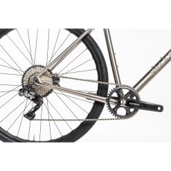 Falkenjagd ARISTOS R Gravel - Shimano GRX Di2 - Titanium Bike - 2023 21 Falkenjagd ARISTOS R Gravel - Shimano GRX Di2 - Titanium Bike - 2023 -E-Bike World Shop falkenjagd aristos r gravel di2 08 1528061