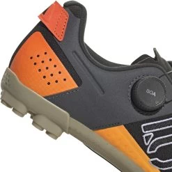 Five Ten Kestrel Boa Mountain Bike Shoes - Core Black / Cloud White / Impact Orange 16 Five Ten Kestrel Boa Mountain Bike Shoes - Core Black / Cloud White / Impact Orange -E-Bike World Shop five ten hq3549 kestrel boa impact orange 07 1439513