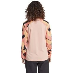 Five Ten TrailX Women's Longsleeve - Semi Coral Fusion -E-Bike World Shop five ten hs8756 trailx longsleeve semi coral fusion 03 1441143