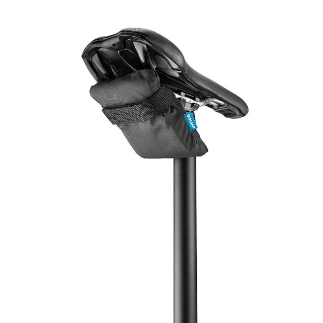 Giant Battery + Charger Bag 5 Giant Battery + Charger Bag - Image 3