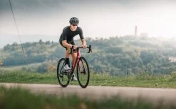 Basso DIAMANTE DISC - Ultegra 8150 Di2 - Carbon Road Bike - 2023 - Candy Red -E-Bike World Shop img 4055 1368403