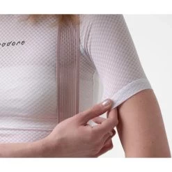 Isadore Alternative Shortsleeve Women's Baselayer - White -E-Bike World Shop isadore alternative shortsleeve womens baselayer white 3 1473672