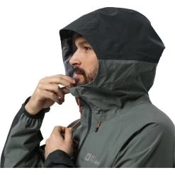 Jack Wolfskin Morobbia 3L Jacket - Black Olive -E-Bike World Shop jack wolfskin morobbia 3l jacket black olive 9 1523162