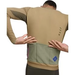 MAAP Alt Road Long Sleeve Jersey Men - Dark Desert -E-Bike World Shop maap mens alt road ls jersey dark desert 3 1485041