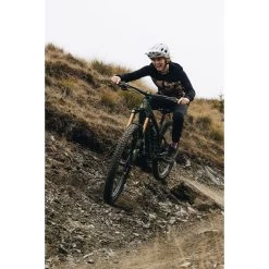 Mons Royale Redwood Enduro V Women's Longsleeve - Midnight Terrazzo / Copper 18 Mons Royale Redwood Enduro V Women's Longsleeve - Midnight Terrazzo / Copper -E-Bike World Shop mons royale redwood enduro v longsleeve women floral camo 5 1260218