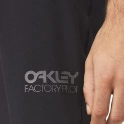 Oakley Factory Pilot Lite Shorts - Blackout -E-Bike World Shop oakley factory pilot lite shorts blackout 4 1178337