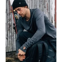 POC Light Merino Jersey - Turmaline Navy 9 POC Light Merino Jersey - Turmaline Navy -E-Bike World Shop poc 61610 men light merino jersey 02 911301