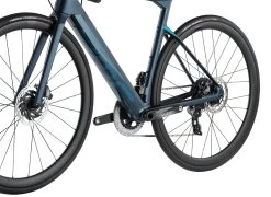 BMC ROADMACHINE AMP ONE - Electric Road Bike - 2023 - Deep Sea & Turquoise -E-Bike World Shop roadmachine amp one pet tur blk detail 01 1410337