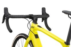 BMC ROADMACHINE AMP TWO - Electric Road Bike - 2023 - Lime Yellow & Midnight Blue -E-Bike World Shop roadmachine amp two yel blu wht detail 07 1410849