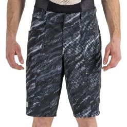 Sportful Cliff Giara Overshort - 001 Black