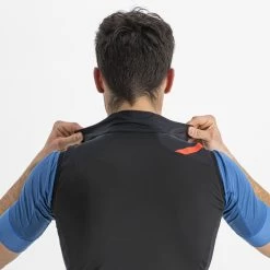 Sportful Fiandre Light No Rain Vest - 002 Black 23 Sportful Fiandre Light No Rain Vest - 002 Black -E-Bike World Shop sportful fiandre light norain cycling vest 002 black 9 1097547