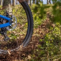 Stan's NoTubes Flow MK4 Rim - 27,5" | Clincher | Disc - 28 Hole | Black -E-Bike World Shop stans no tubes flow mk4 rim black mounted forest 1437210