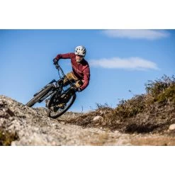 Zimtstern TrailFlowz Men's Long Sleeve MTB-Shirt - Pirate Black 6 Zimtstern TrailFlowz Men's Long Sleeve MTB-Shirt - Pirate Black -E-Bike World Shop zimtstern trailflowz mens long sleeve mtb shirt pirate black 3 1551434